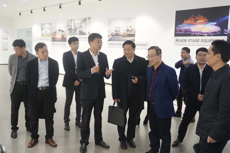 中央党校中青班一行来调研金沙澳门(中国)唯一官方网站