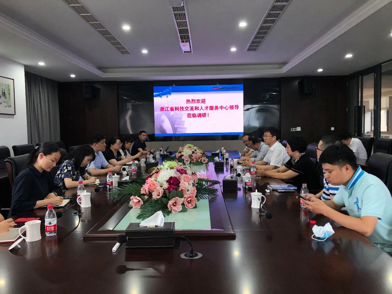 浙江省科技交流和人才服务中心主任来访金沙澳门(中国)唯一官方网站